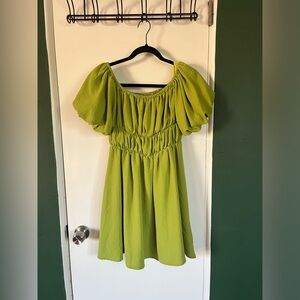 Green, puff sleeve dress
